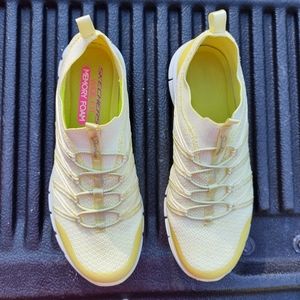 Skechers Dual Lite memory foam size 8.5